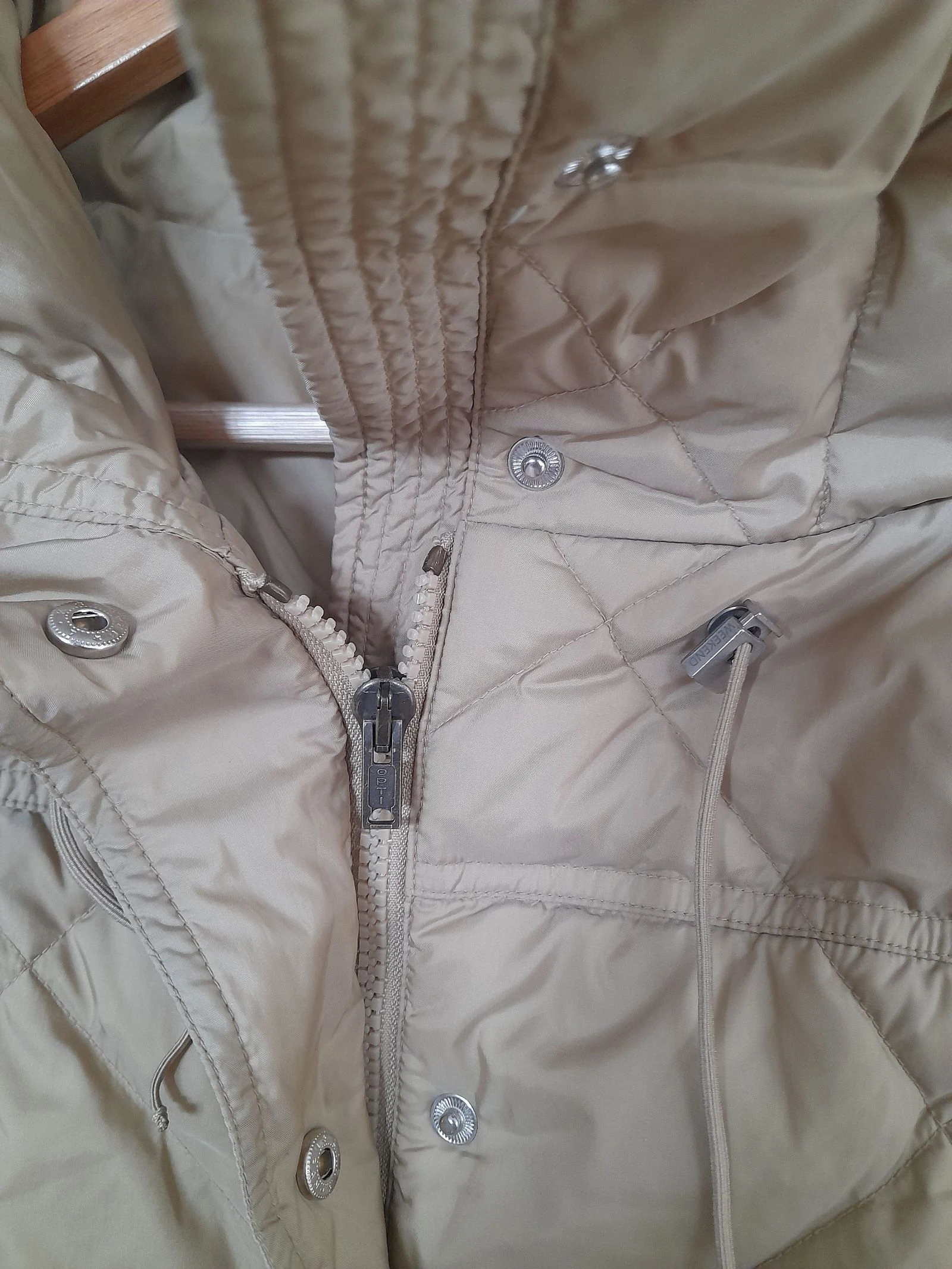 Chaqueta Acolchada Beige Weekend by Max Mara – photo 10
